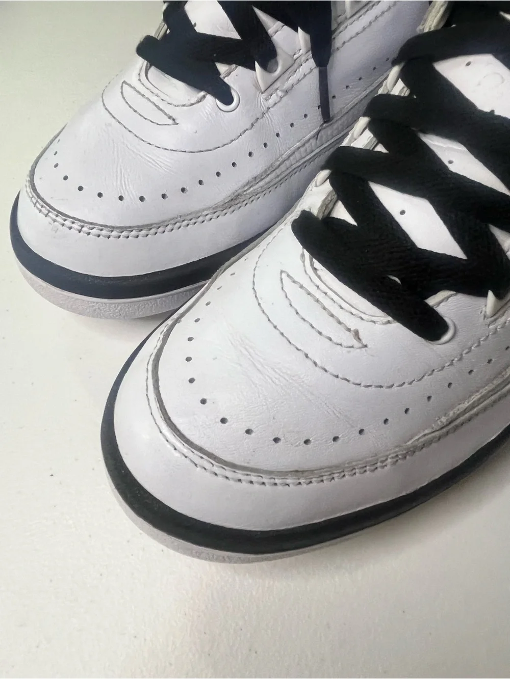 Nike Air Jordan 2 Retro GS Chicago 2022 Size 7Y